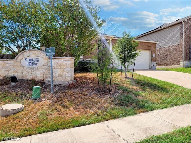 6109 Magnus St Austin, TX 78754 photo 5