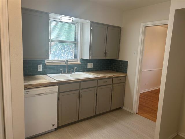8051 Fall River Drive, Dallas, TX 75228 photo 4