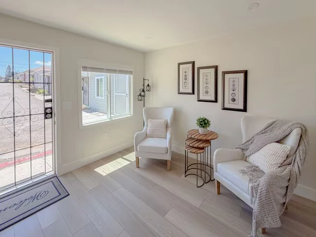 4918 Jensen Rd Castro Valley, CA 94552 photo 2