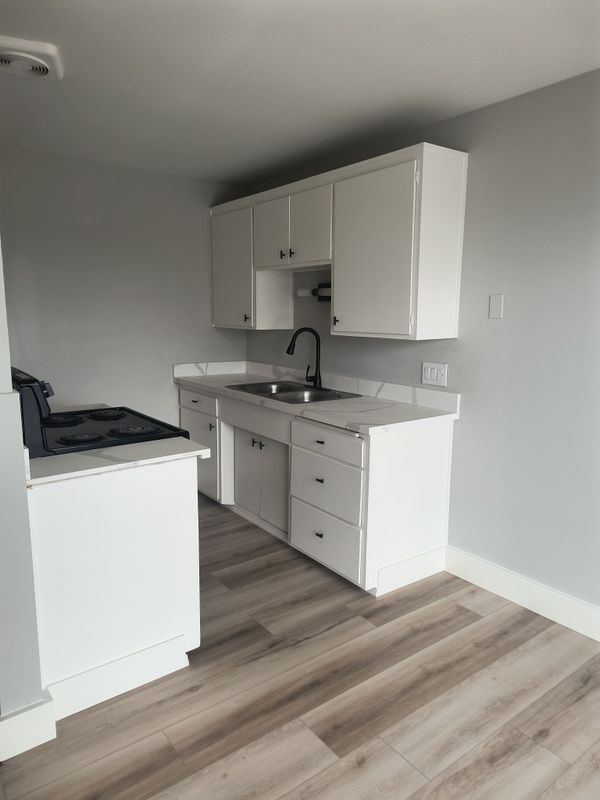 690 Mare Island Way Vallejo, CA 94590 photo 2