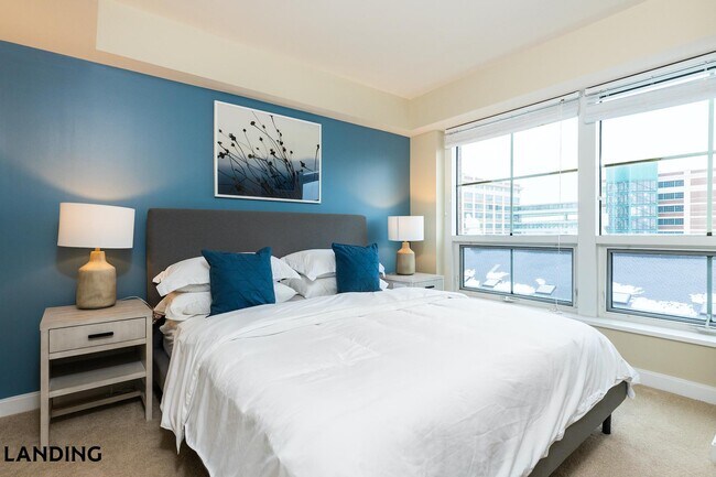 8511 15th Ave NW Seattle, WA 98117 photo 4