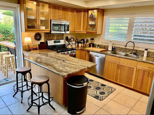 303 S Freeman St Oceanside, CA 92054 photo 3
