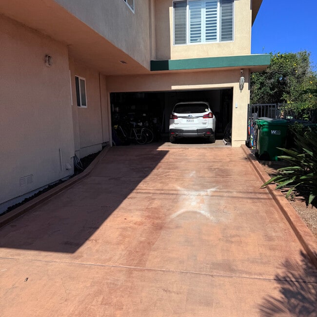 303 S Freeman St Oceanside, CA 92054 photo 5