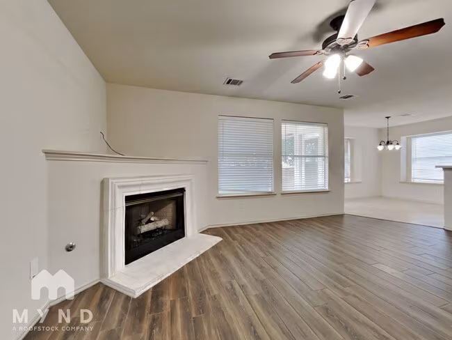 14321 Lemongrass Lane, Pflugerville, TX 78660 photo 3