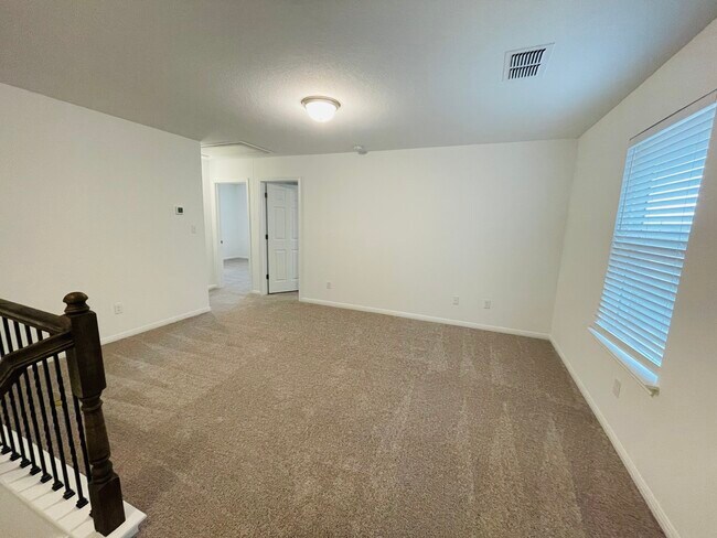 3201 College Park Dr Round Rock, TX 78664 photo 4