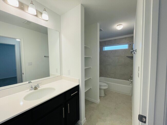 3201 College Park Dr Round Rock, TX 78664 photo 3