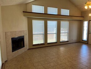 4748 Veronica Circle, Fort Worth, TX 76137 photo 4