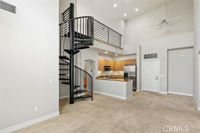 525 N 11th Ave San Diego, CA 92101 photo 2