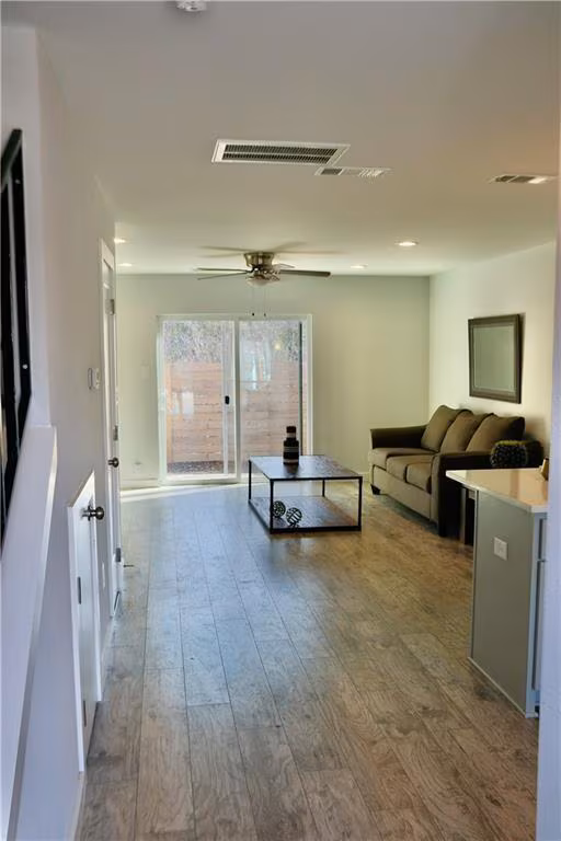 3812 Southway Dr Austin, TX 78704 photo 3