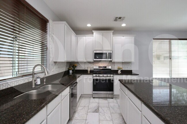 3340 East Cheyenne Street, Gilbert, AZ 85296 photo 3