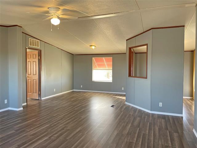 9624 Clark Street, Joshua, TX 76058 photo 3