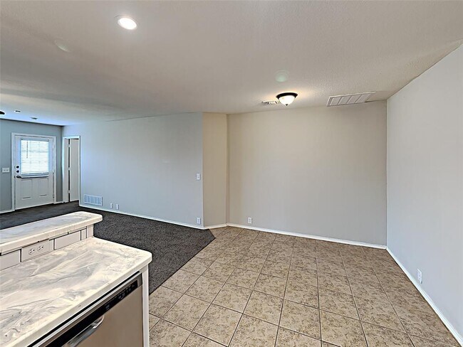 8901 King Ranch Drive, Aubrey, TX 76227 photo 4