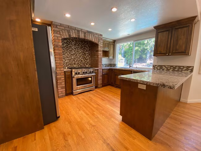 1057 Mazzone Drive, San Jose, CA 95120 photo 5