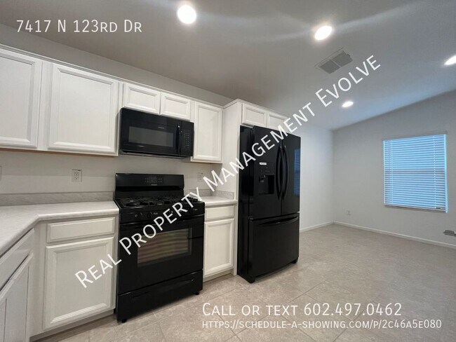 7417 N 123rd Dr Glendale, AZ 85305 photo 4