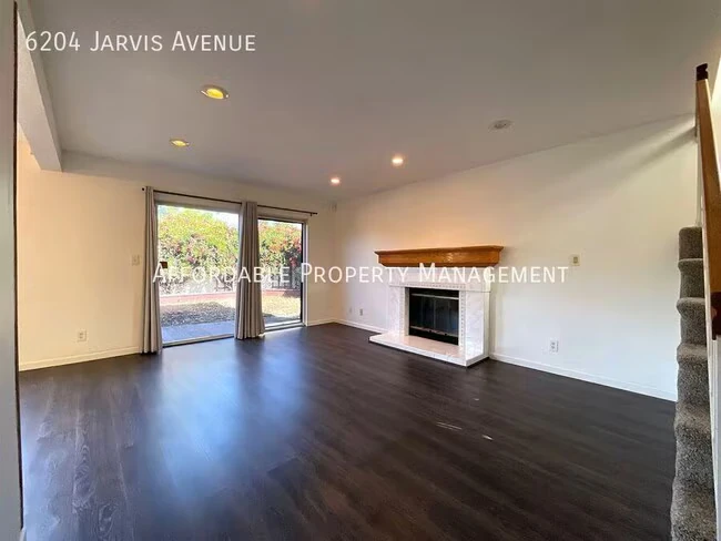 6204 Jarvis Ave Newark, CA 94560 photo 4