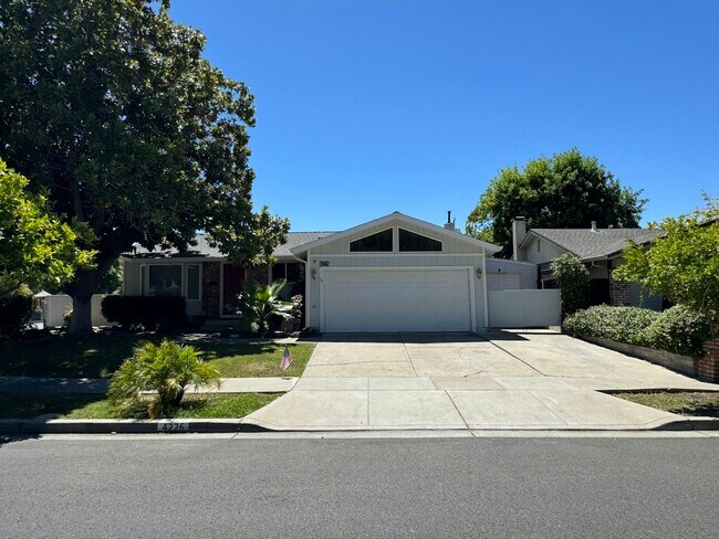 4226 Dorman Rd Pleasanton, CA 94588 photo 2