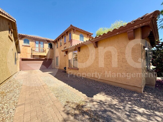 3956 E Geronimo St Gilbert, AZ 85295 photo 4