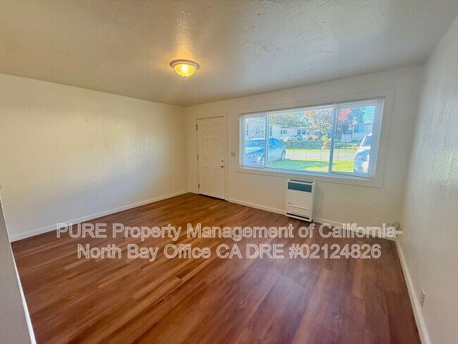 2790 Western Ave Petaluma, CA 94952 photo 2