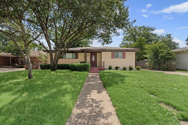 3521 Jeanette Dr Fort Worth, TX 76109 photo 2