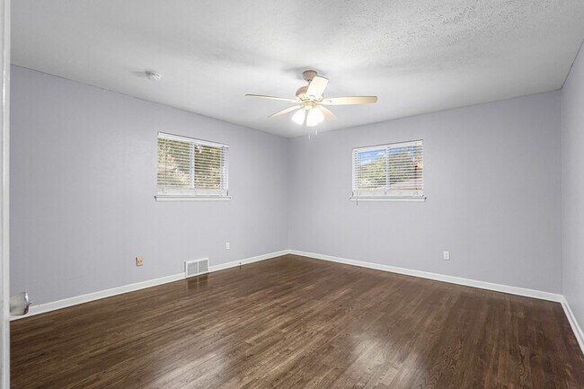 3521 Jeanette Dr Fort Worth, TX 76109 photo 5