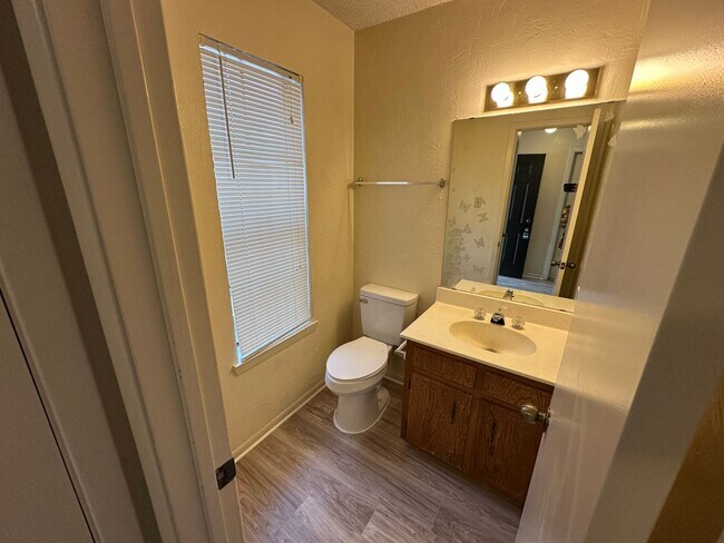 1312 Opal Rd Killeen, TX 76543 photo 4