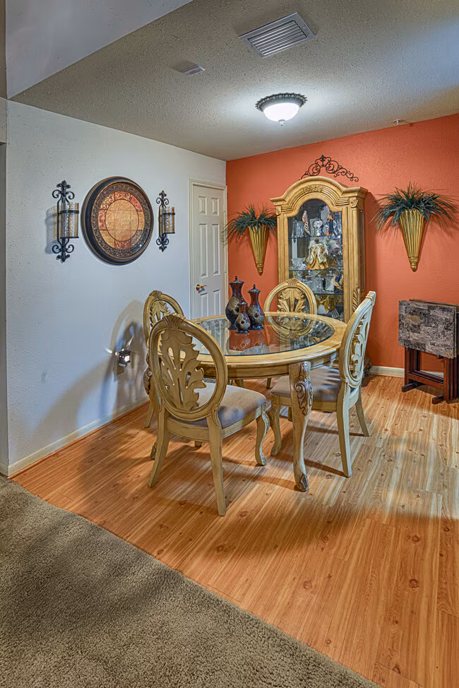 Woodcreek Village photo 5