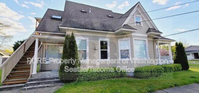 602 5th Ave NW Puyallup, WA 98371 photo 2