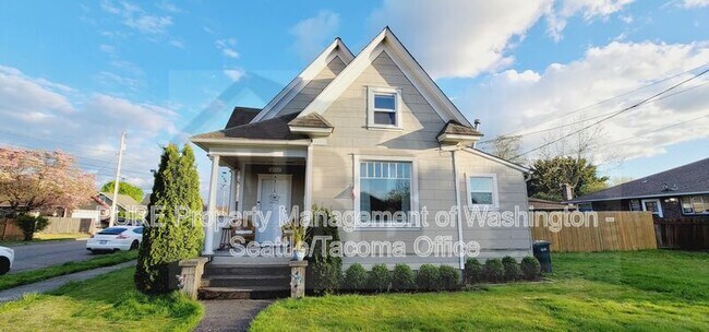 602 5th Ave NW Puyallup, WA 98371 photo 4