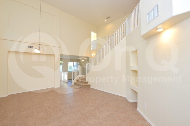 1244 East Marcella Lane, Gilbert, AZ 85295 photo 5