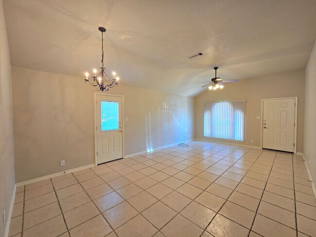 5106 Heather Ln Killeen, TX 76549 photo 3