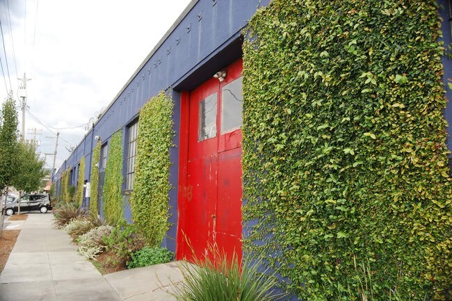 High Street Studios photo 2