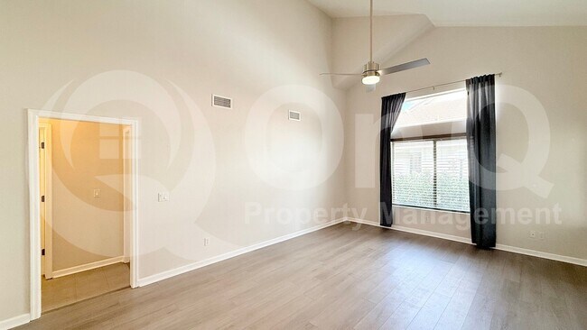 2201 N Comanche Dr Chandler, AZ 85224 photo 5