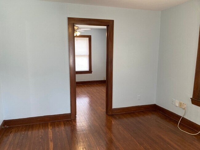 1707 Sidney Street, Houston, TX 77023 photo 3