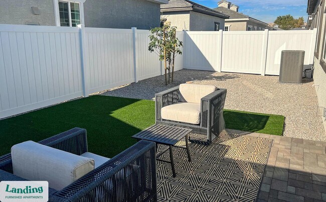 8200 W Encanto Blvd Phoenix, AZ 85035 photo 2