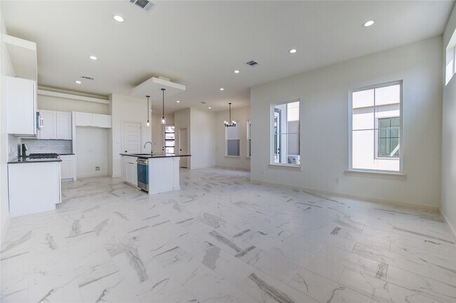 2919 El Fenice Lane, Houston, TX 77057 photo 5