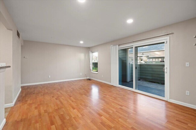 215 Reflections Dr San Ramon, CA 94583 photo 3