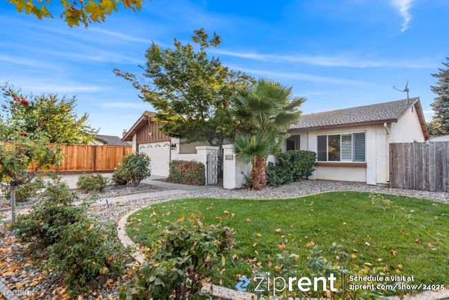 5047 Pearl Avenue, San Jose, CA 95136 photo 2