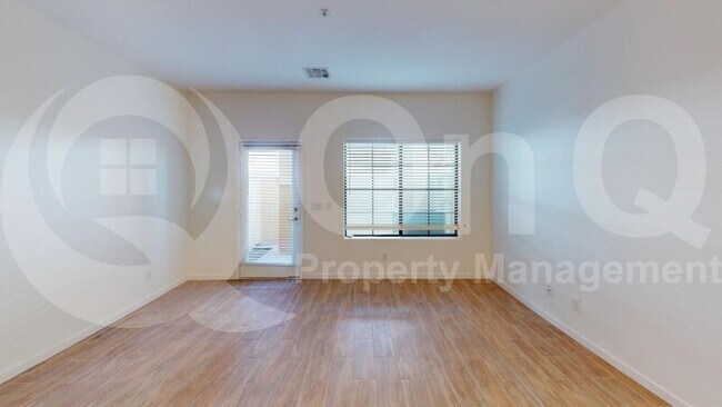 7323 E Belleview St Scottsdale, AZ 85257 photo 4