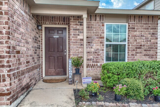 10126 Round Rdg San Antonio, TX 78254 photo 3