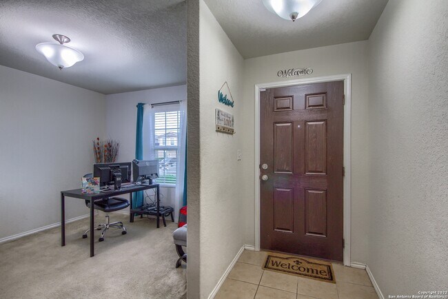 10126 Round Rdg San Antonio, TX 78254 photo 5