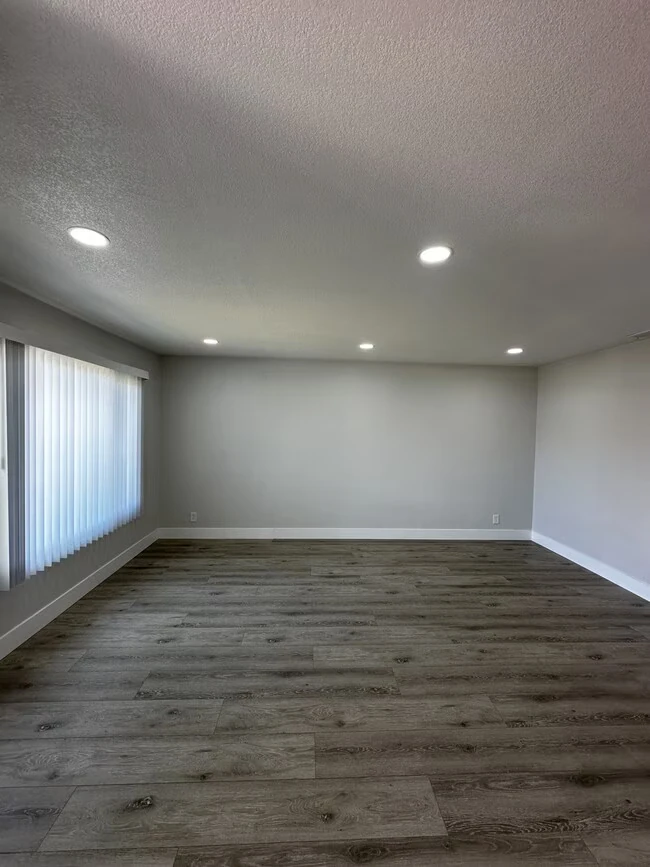3221 San Carlos Way Union City, CA 94587 photo 4