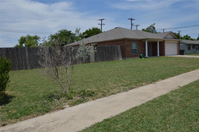 1809 Herndon Dr Killeen, TX 76543 photo 2