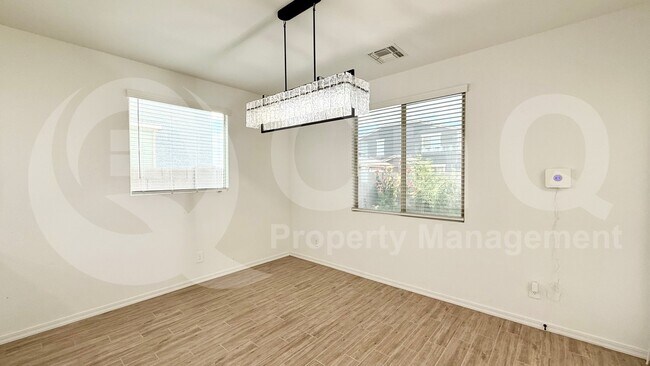 11343 E Upton Ave Mesa, AZ 85212 photo 3