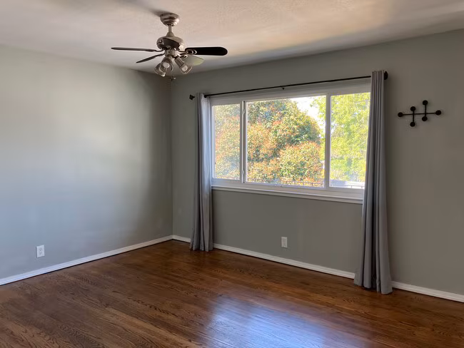 945 40th Street, Oakland, CA 94608 photo 3