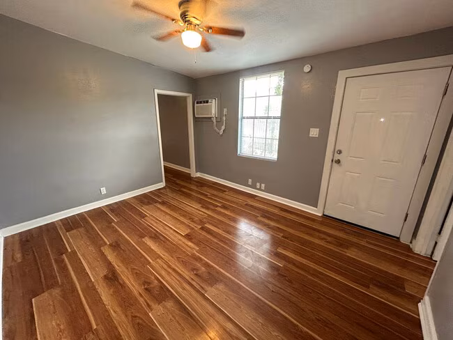2319 Observation Dr San Antonio, TX 78227 photo 3
