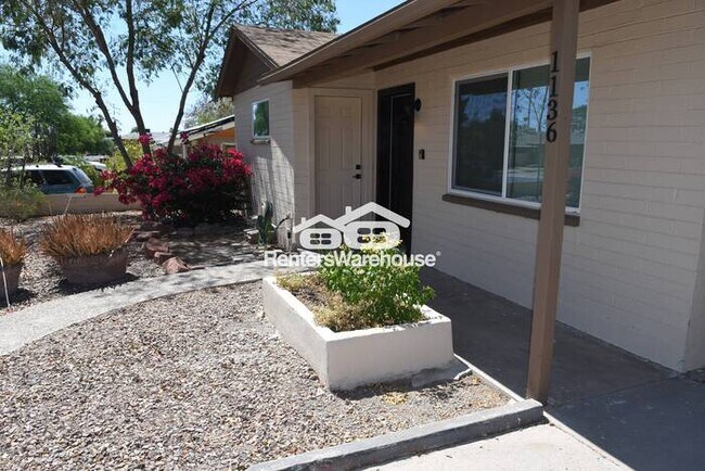 1136 E Eva St Phoenix, AZ 85020 photo 2