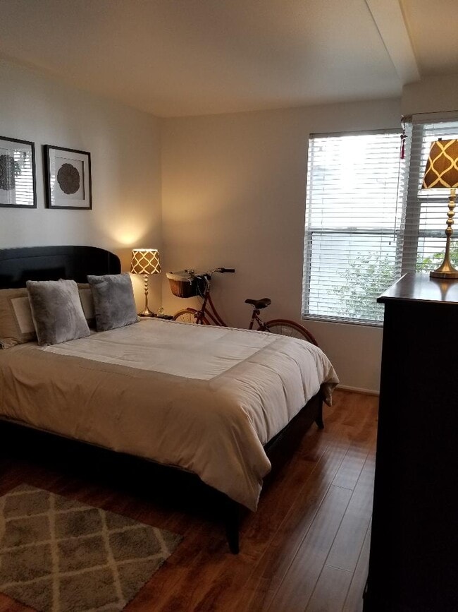 101 Market St San Diego, CA 92101 photo 5