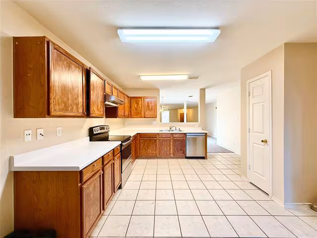 12900 Vassar Drive, Frisco, TX 75035 photo 5