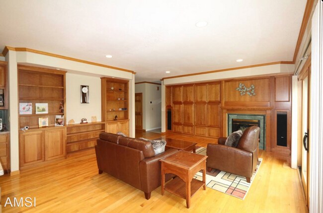 101 Genazzi Ln Petaluma, CA 94952 photo 2