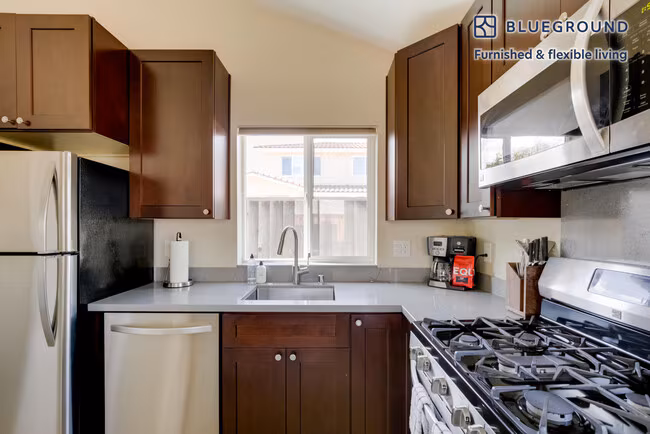 10065 Judy Avenue, Cupertino, CA 95014 photo 3